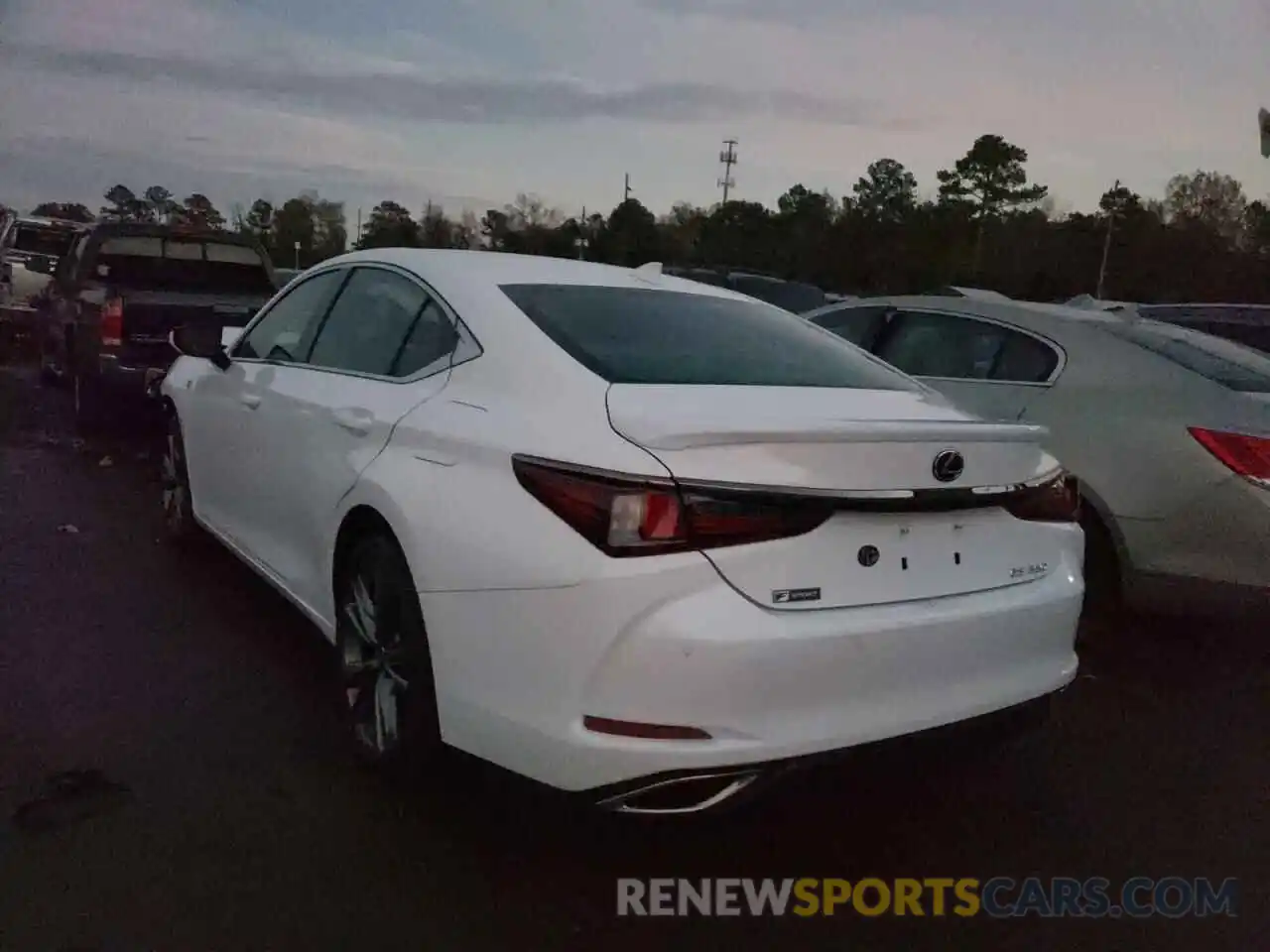 3 Photograph of a damaged car 58AGZ1B15MU091771 LEXUS ES350 2021