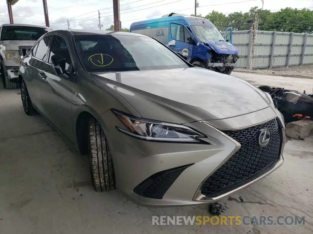 1 Photograph of a damaged car 58AGZ1B17MU093635 LEXUS ES350 2021