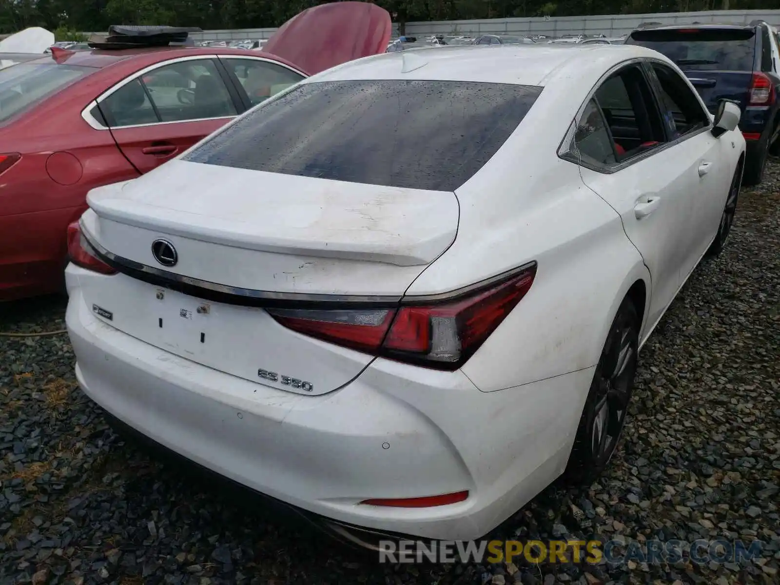 4 Photograph of a damaged car 58AGZ1B19MU085326 LEXUS ES350 2021