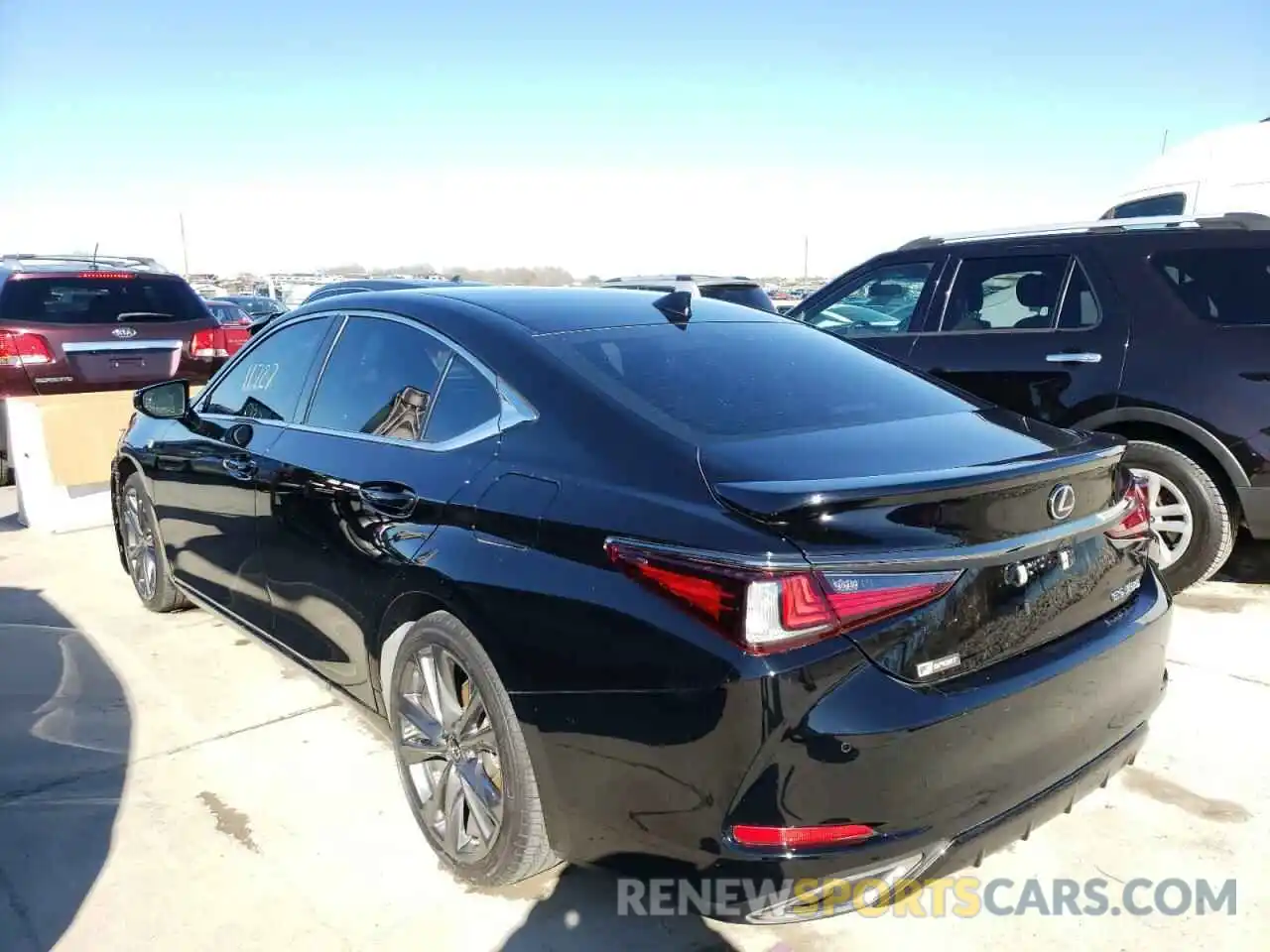 3 Photograph of a damaged car 58AGZ1B1XMU097680 LEXUS ES350 2021