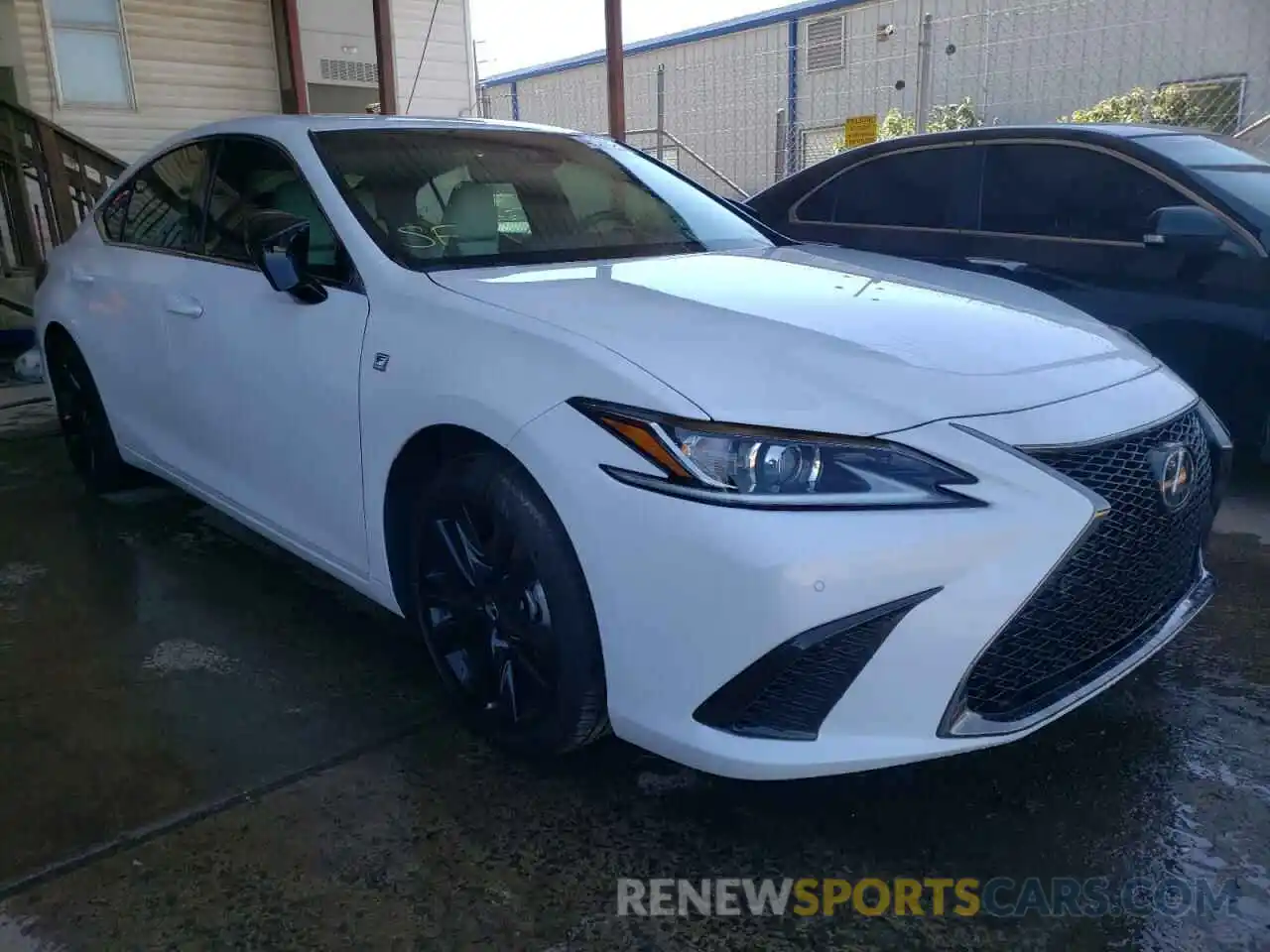 1 Photograph of a damaged car 58AHZ1B19MU093608 LEXUS ES350 2021