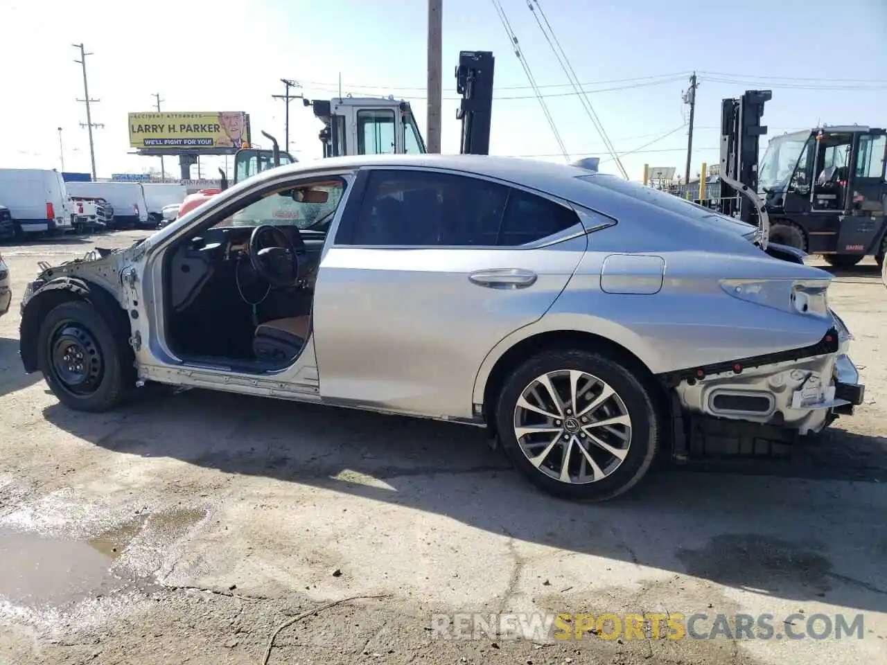 2 Photograph of a damaged car 58ACZ1B17NU123930 LEXUS ES350 2022