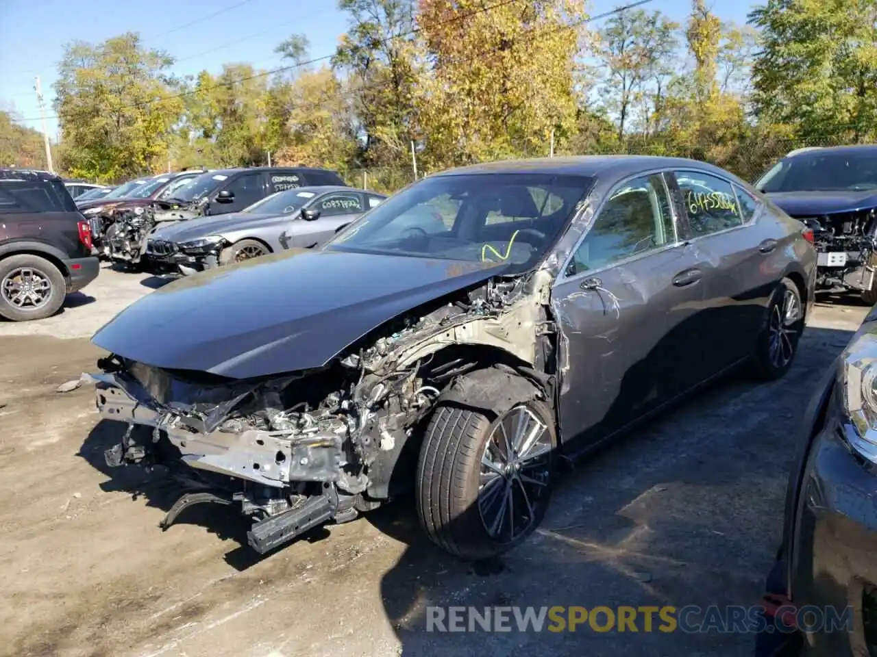 2 Photograph of a damaged car 58ADZ1B16NU118867 LEXUS ES350 2022