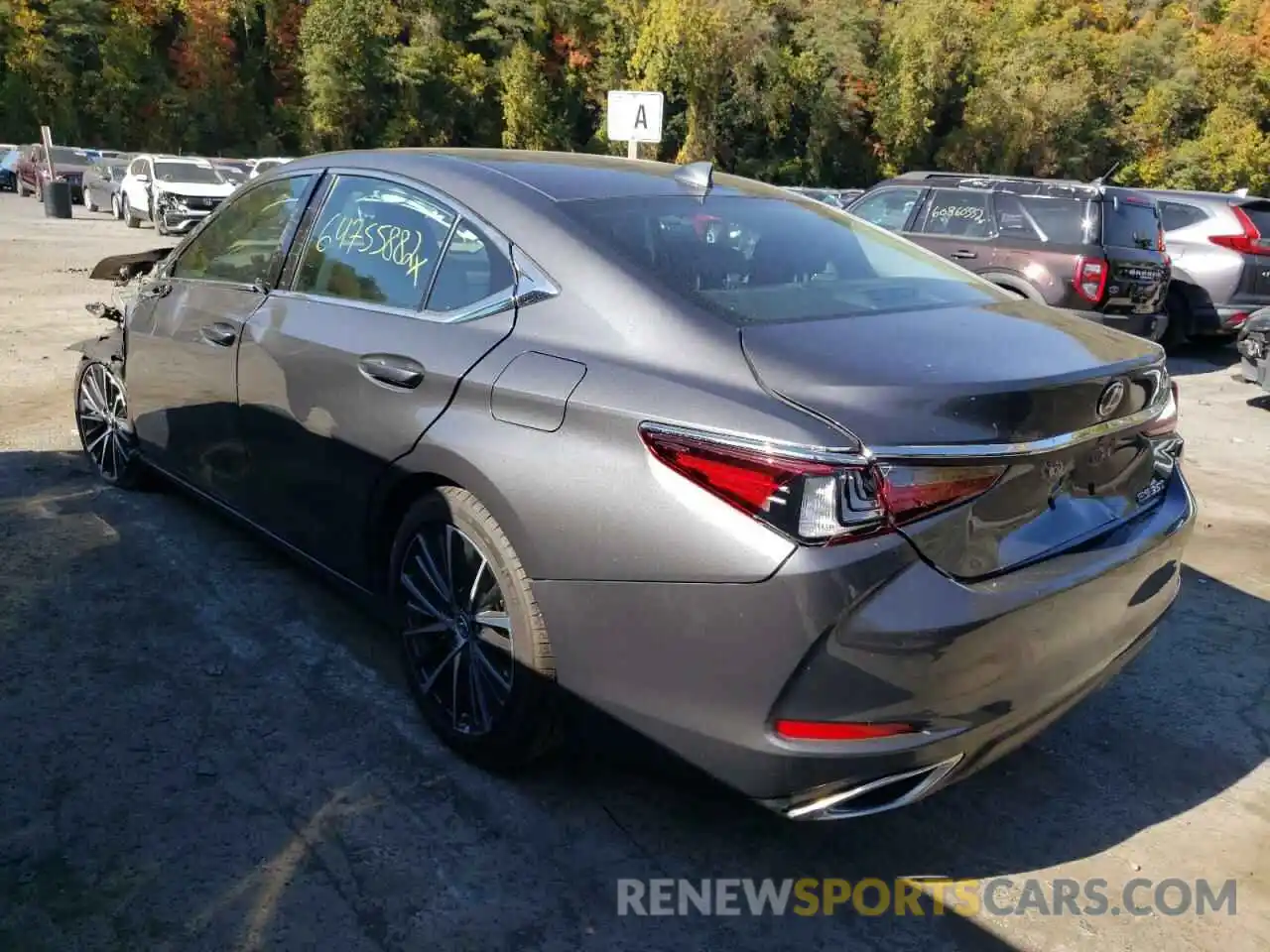 3 Photograph of a damaged car 58ADZ1B16NU118867 LEXUS ES350 2022