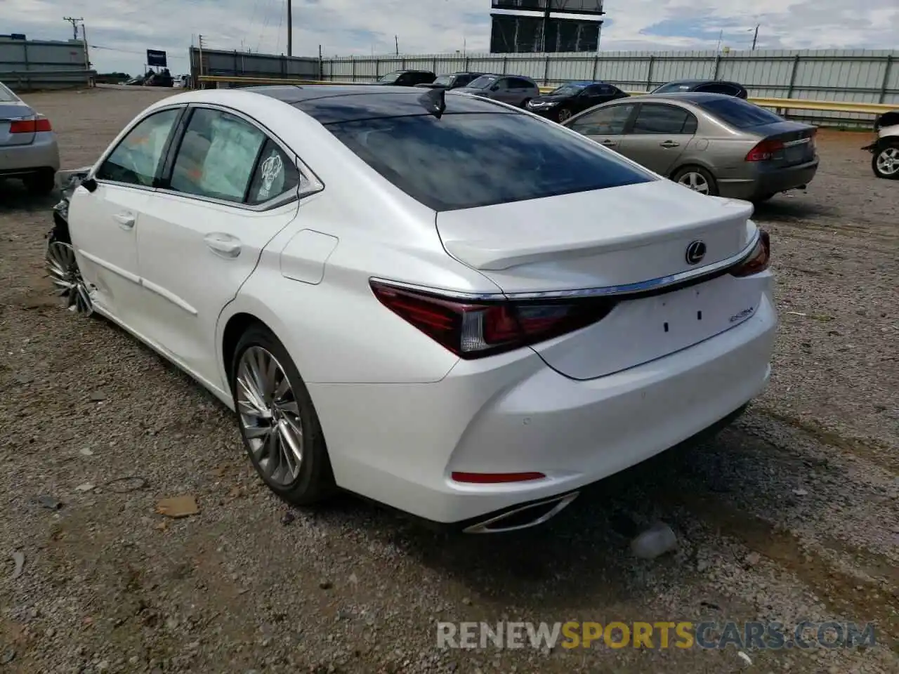 3 Photograph of a damaged car 58AFZ1B10NU130456 LEXUS ES350 2022