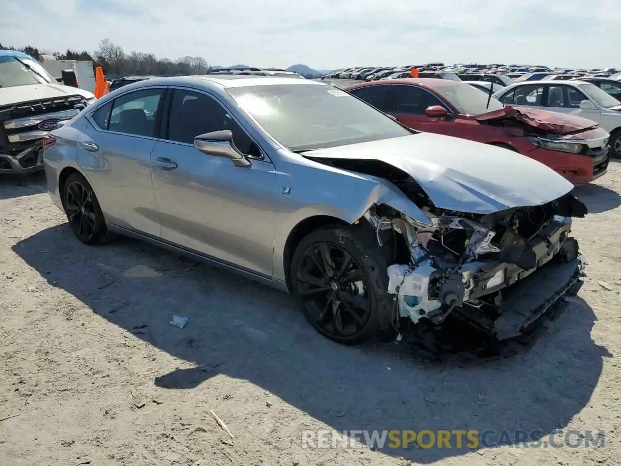 4 Photograph of a damaged car 58AGZ1B15NU133941 LEXUS ES350 2022