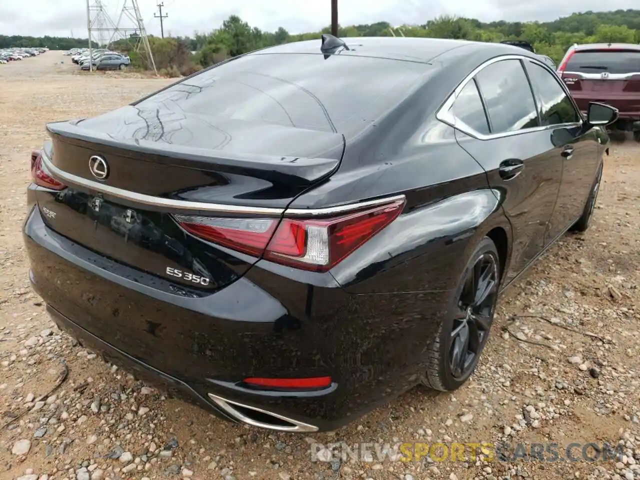 4 Photograph of a damaged car 58AGZ1B1XNU115323 LEXUS ES350 2022