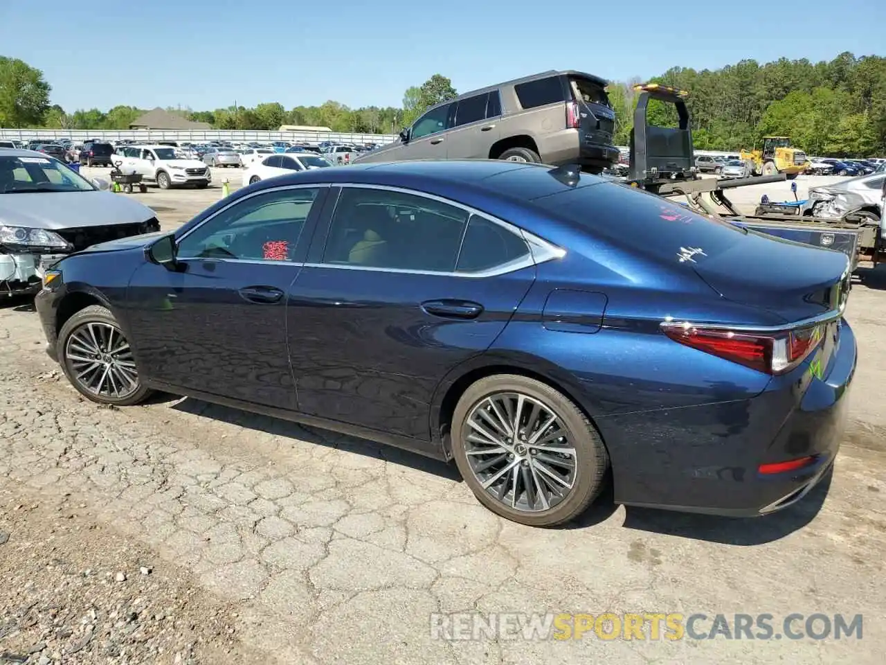 2 Photograph of a damaged car 58ADZ1B1XPU144133 LEXUS ES350 2023