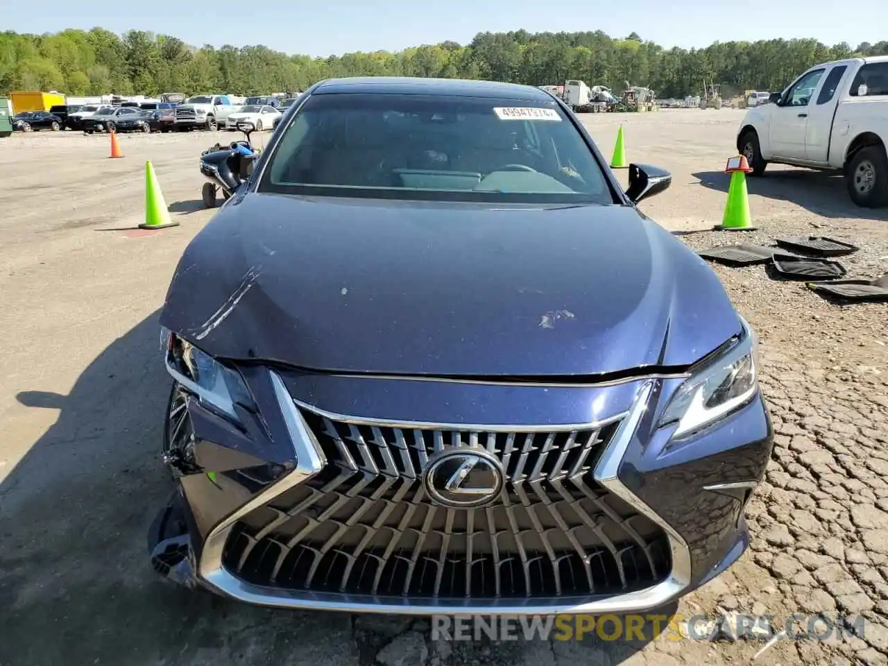 5 Photograph of a damaged car 58ADZ1B1XPU144133 LEXUS ES350 2023