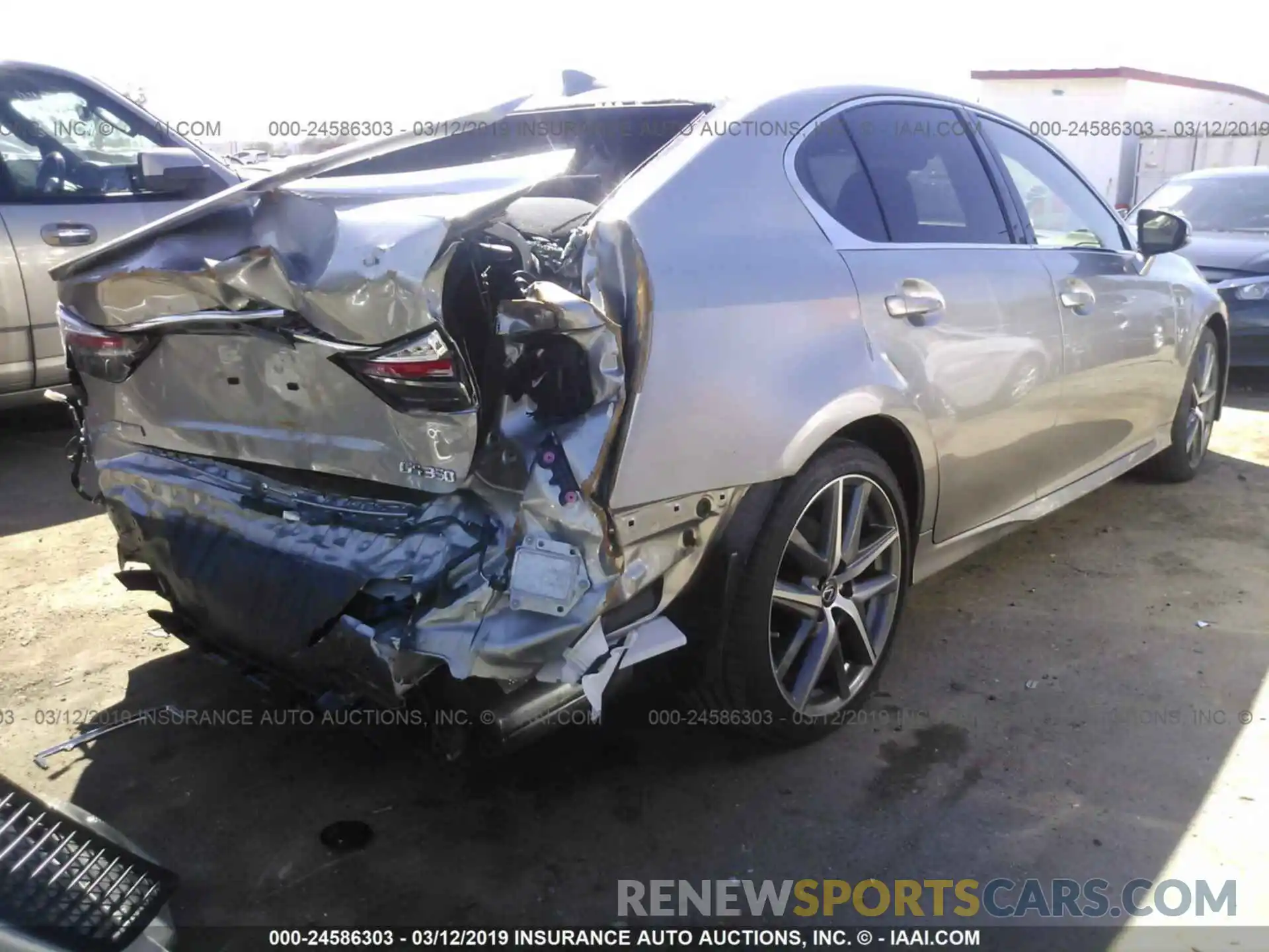 4 Photograph of a damaged car JTHBZ1BL0KA017680 LEXUS GS 2019