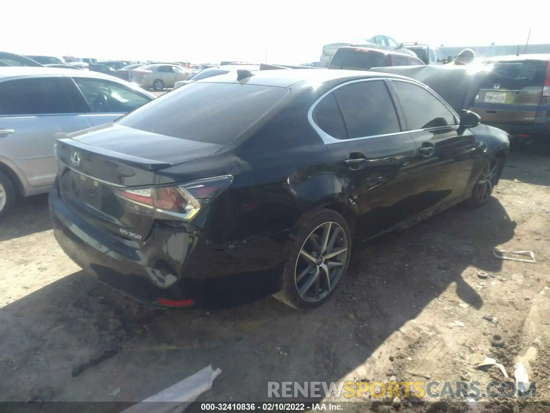 4 Photograph of a damaged car JTHBZ1BL1KA016909 LEXUS GS 2019