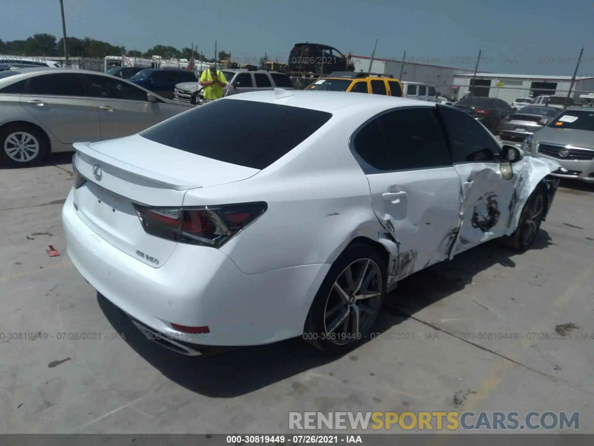 4 Photograph of a damaged car JTHEZ1BL2LA020546 LEXUS GS 2020