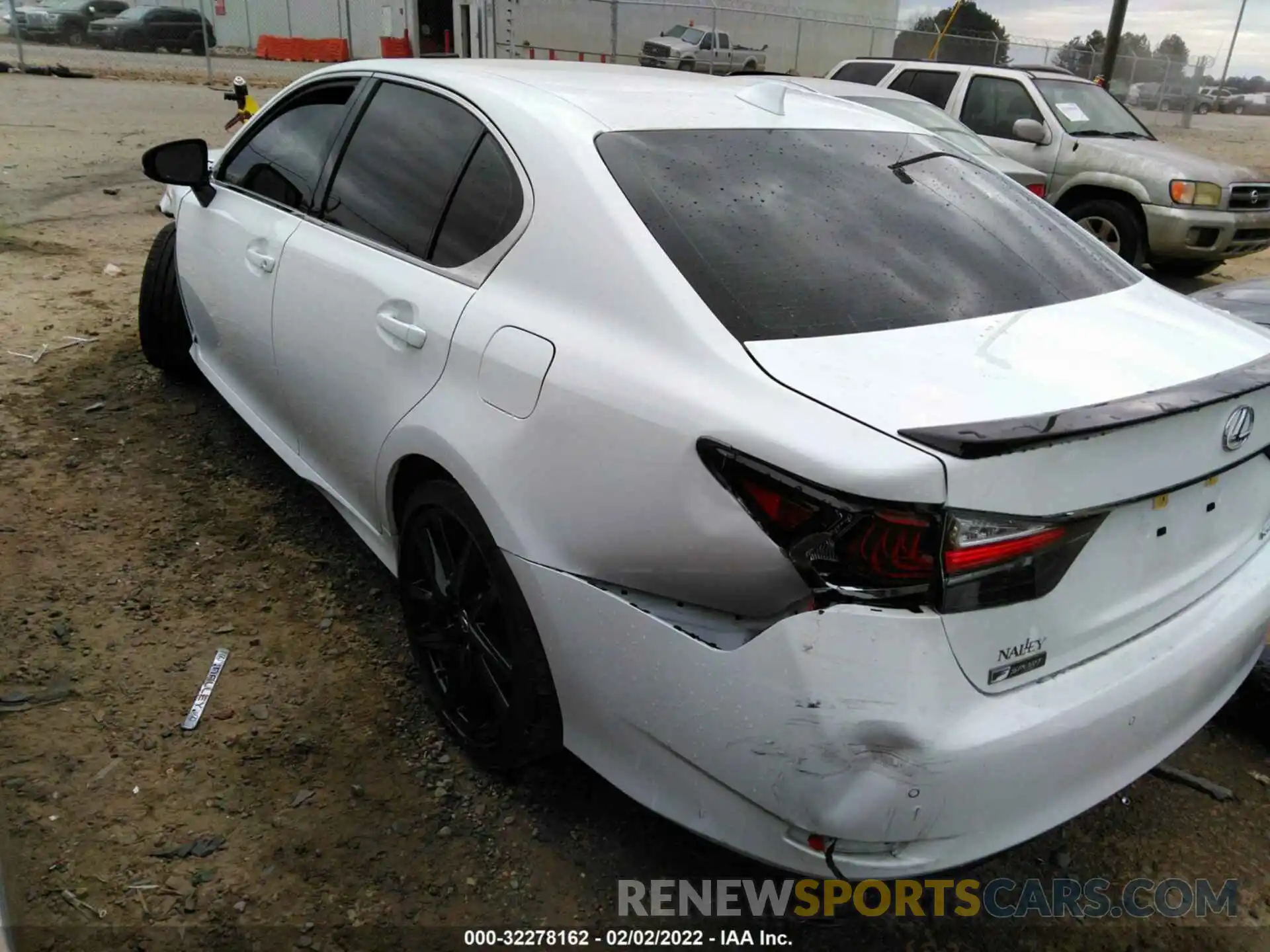 3 Photograph of a damaged car JTHEZ1BL9LA020320 LEXUS GS 2020