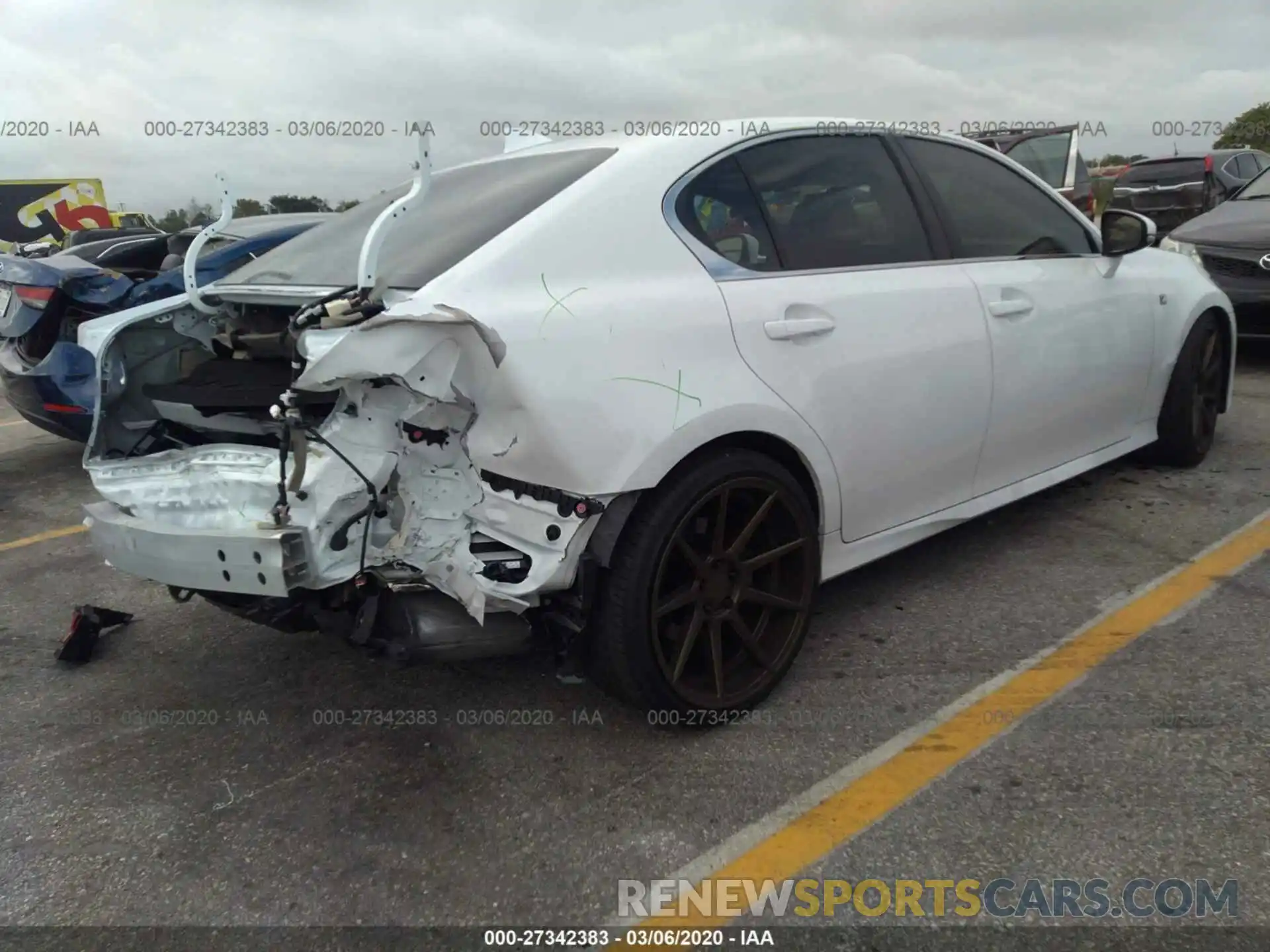 4 Photograph of a damaged car JTHEZ1BLXLA019791 LEXUS GS 2020