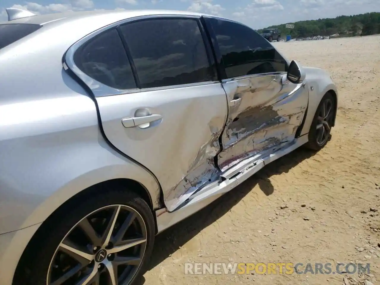 9 Photograph of a damaged car JTHBZ1BL4KA017665 LEXUS GS350 2019