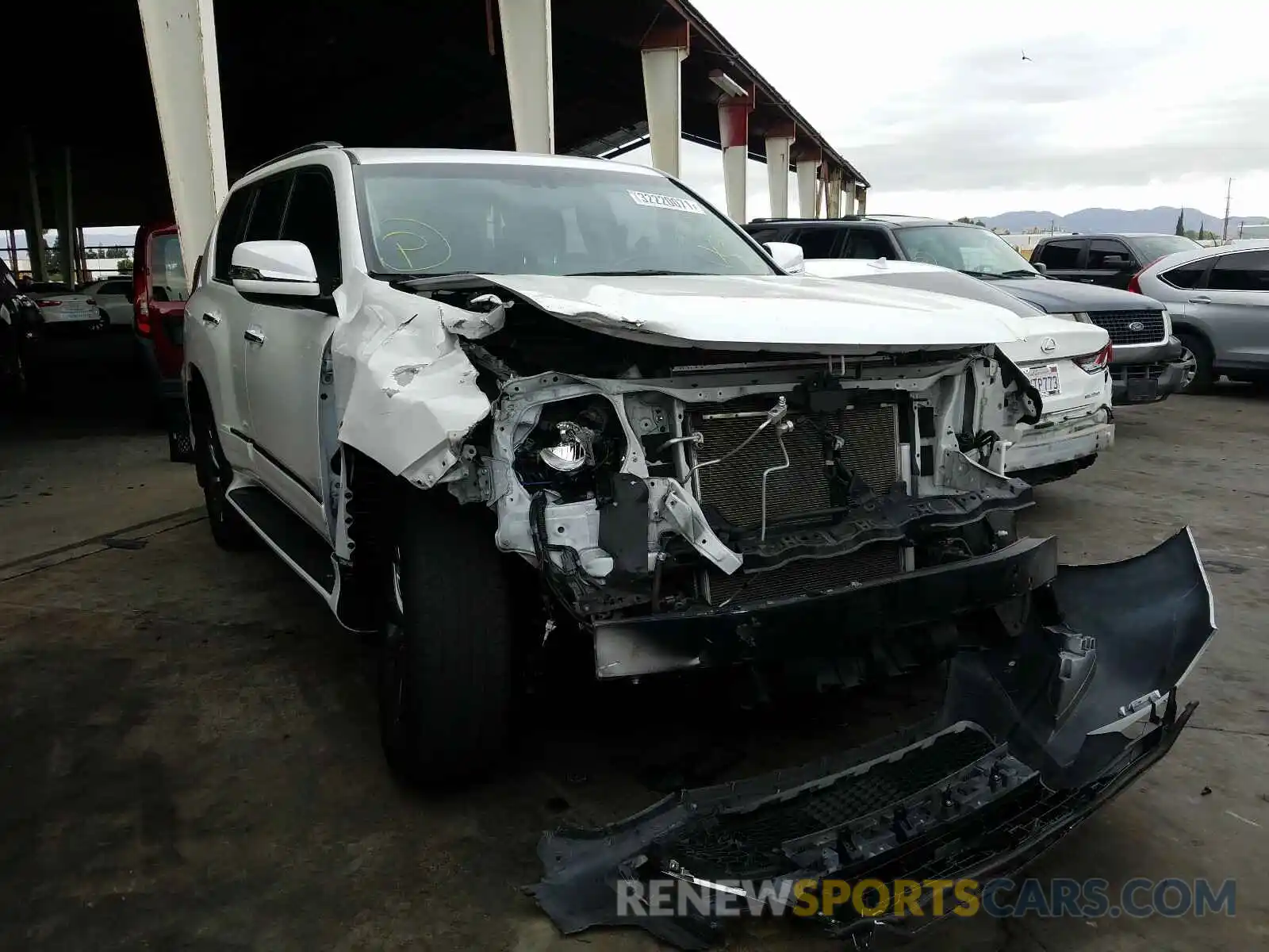 1 Photograph of a damaged car JTJBM7FX0K5218047 LEXUS GX 2019