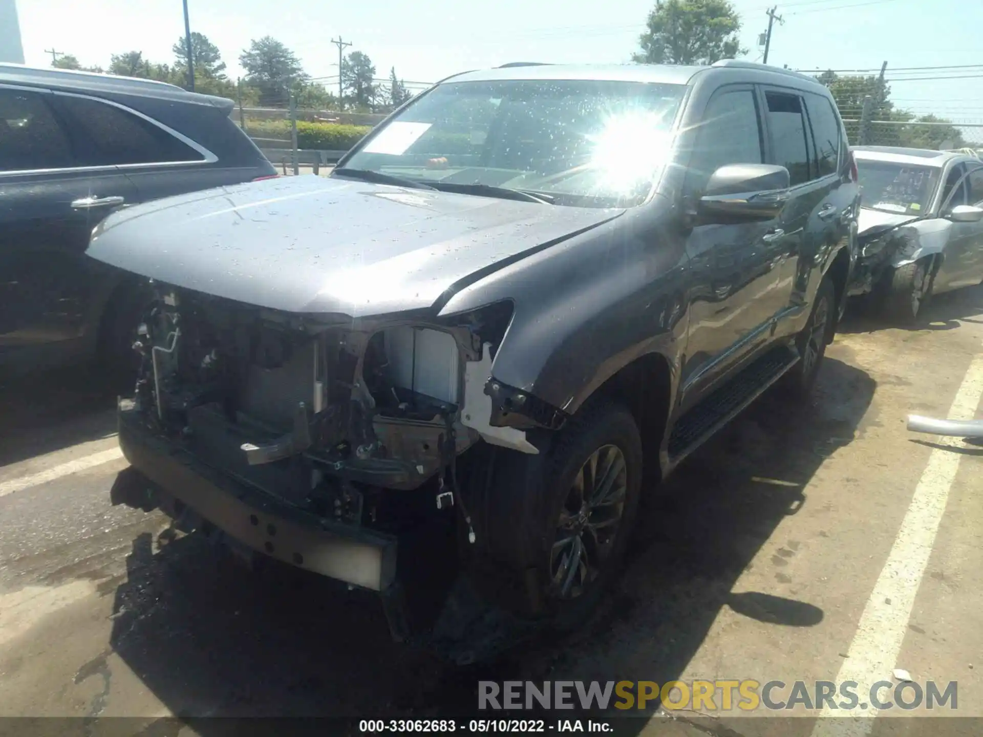 2 Photograph of a damaged car JTJBM7FX0K5222440 LEXUS GX 2019