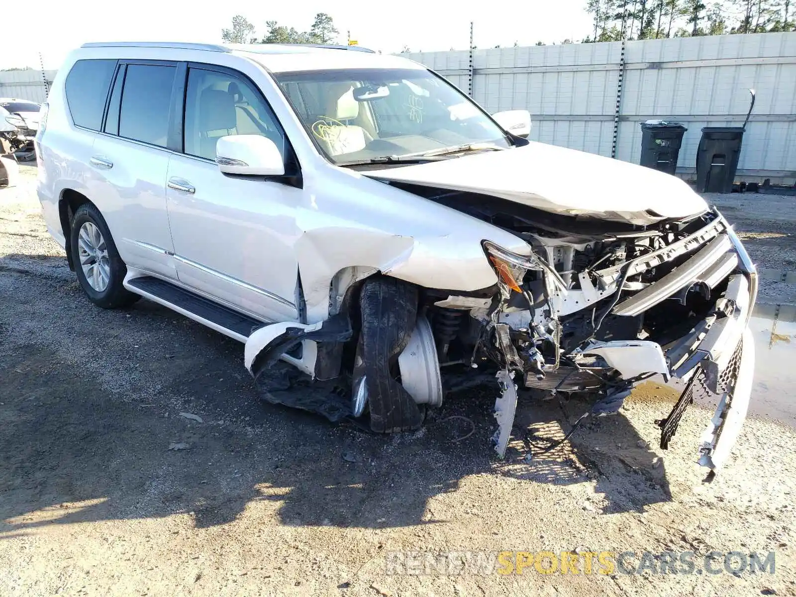 1 Photograph of a damaged car JTJBM7FX0K5223944 LEXUS GX 2019