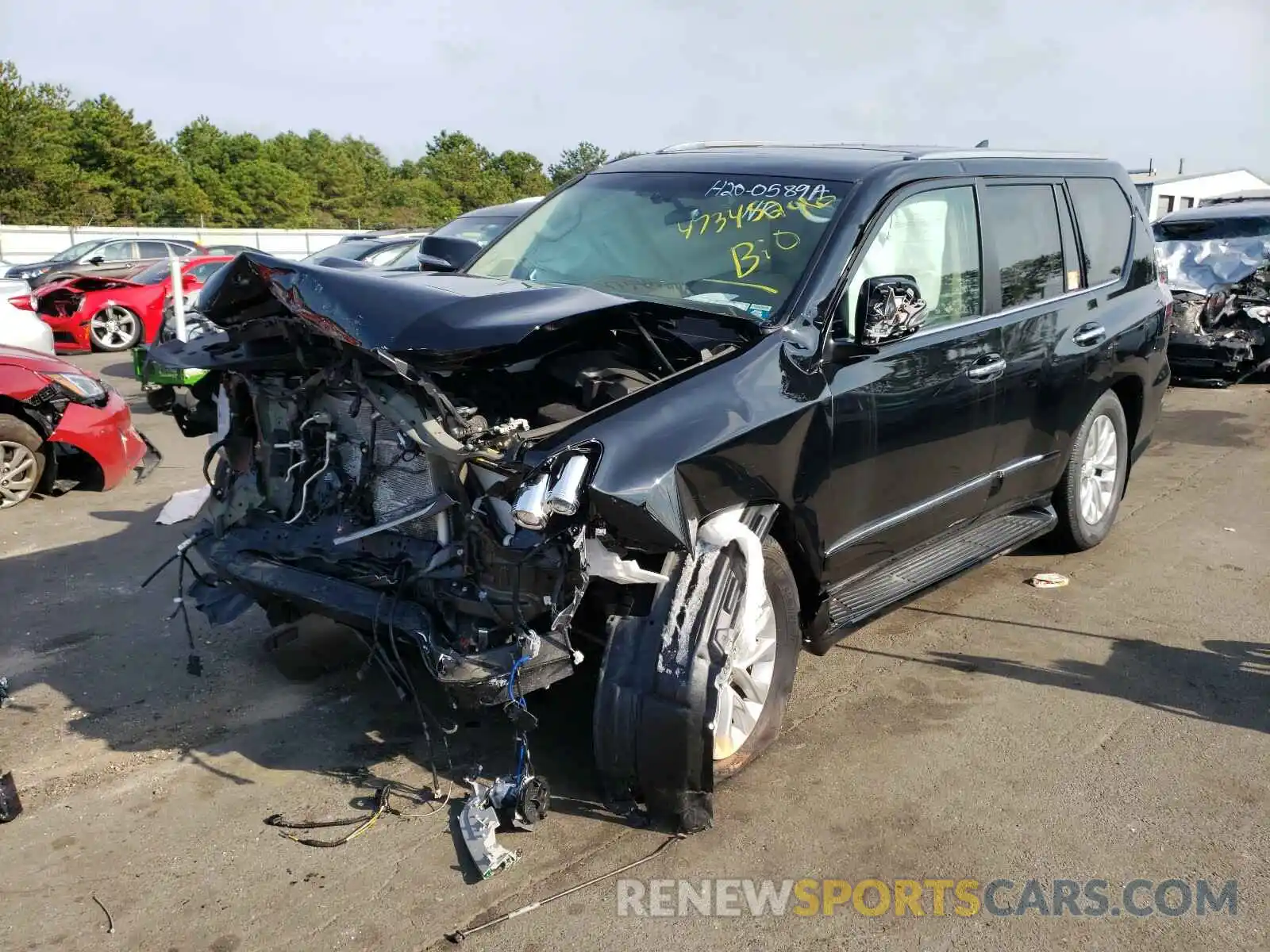 2 Фотография поврежденного автомобиля JTJBM7FX0K5226066 LEXUS GX 2019