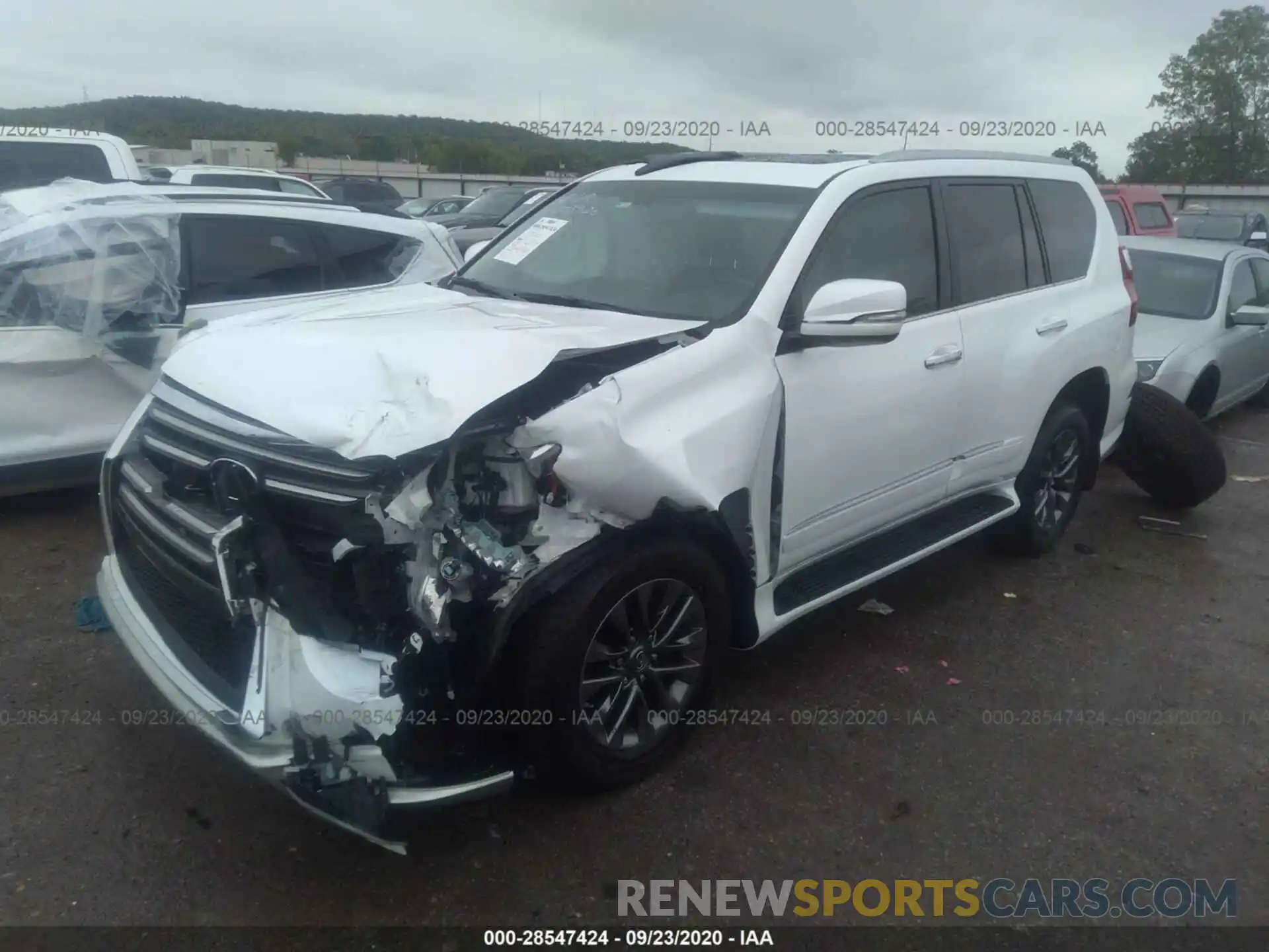 2 Photograph of a damaged car JTJBM7FX0K5240307 LEXUS GX 2019