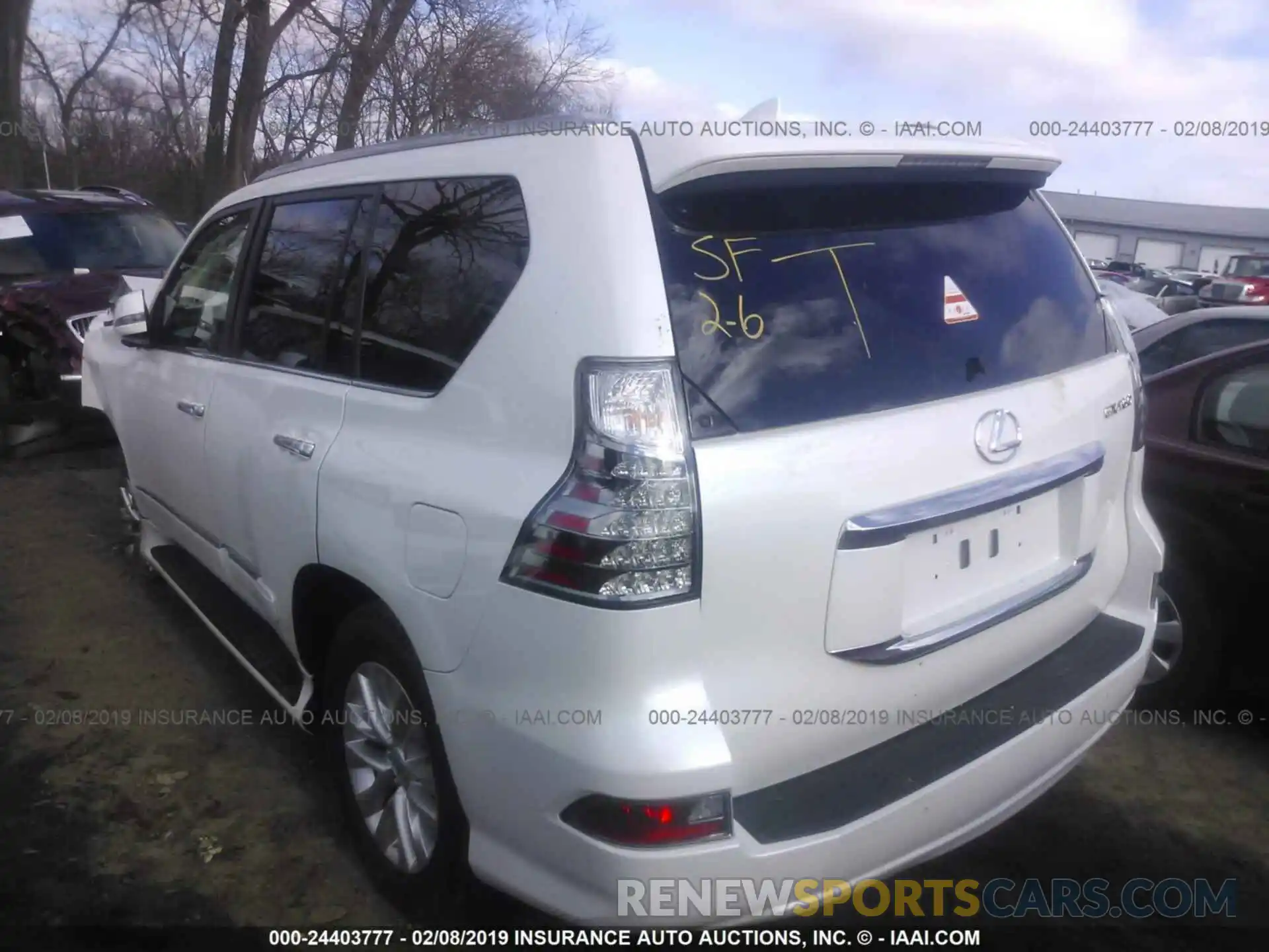 3 Фотография поврежденного автомобиля JTJBM7FX1K5217165 LEXUS GX 2019