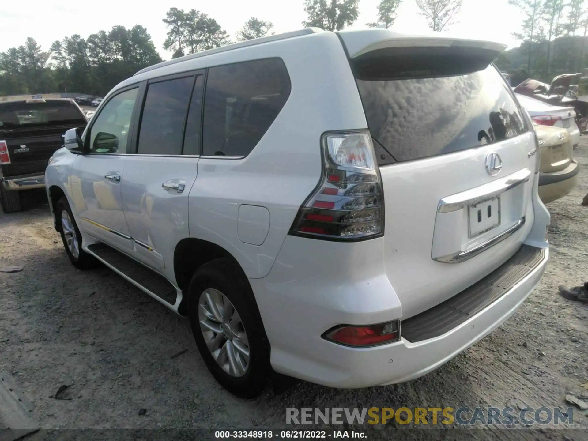 3 Photograph of a damaged car JTJBM7FX1K5220566 LEXUS GX 2019