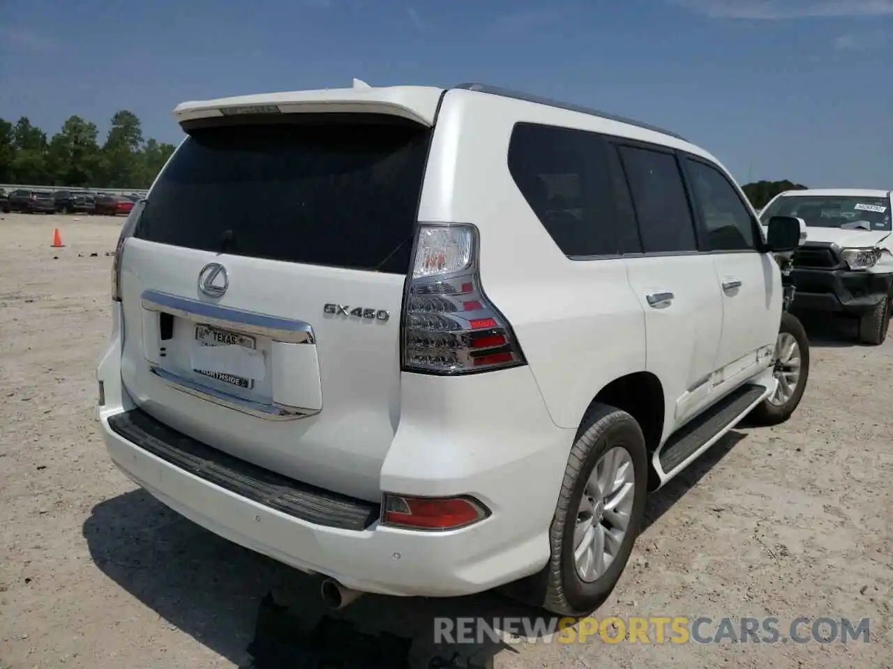 4 Photograph of a damaged car JTJBM7FX1K5234709 LEXUS GX 2019