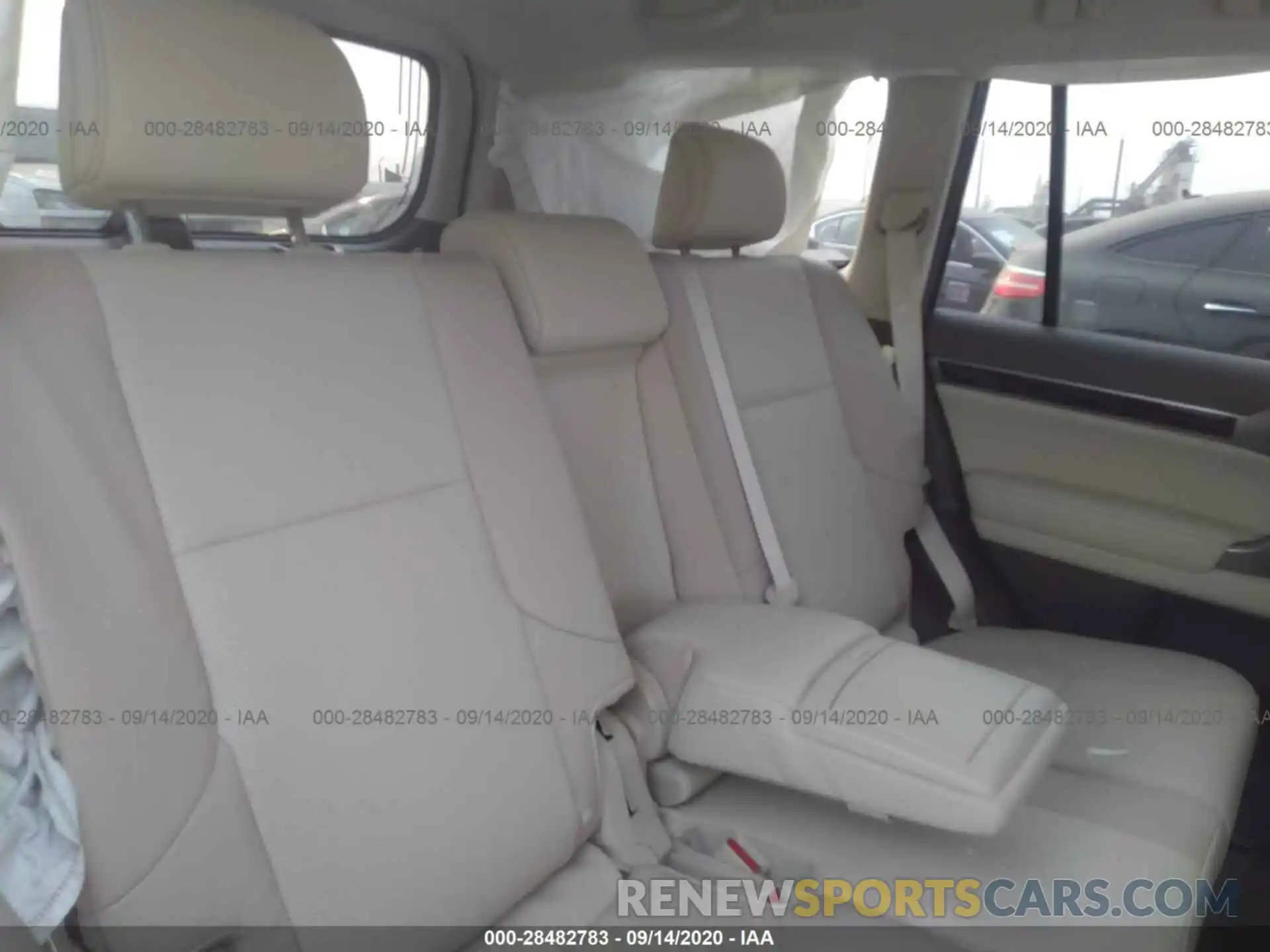 8 Photograph of a damaged car JTJBM7FX1K5238971 LEXUS GX 2019