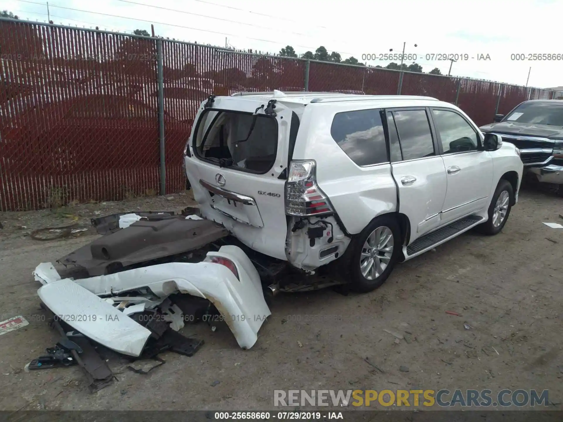 4 Photograph of a damaged car JTJBM7FX2K5214355 LEXUS GX 2019