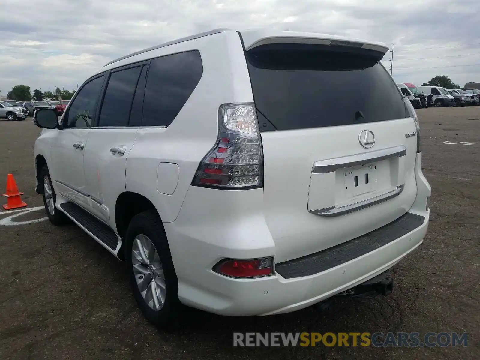 3 Photograph of a damaged car JTJBM7FX2K5218941 LEXUS GX 2019