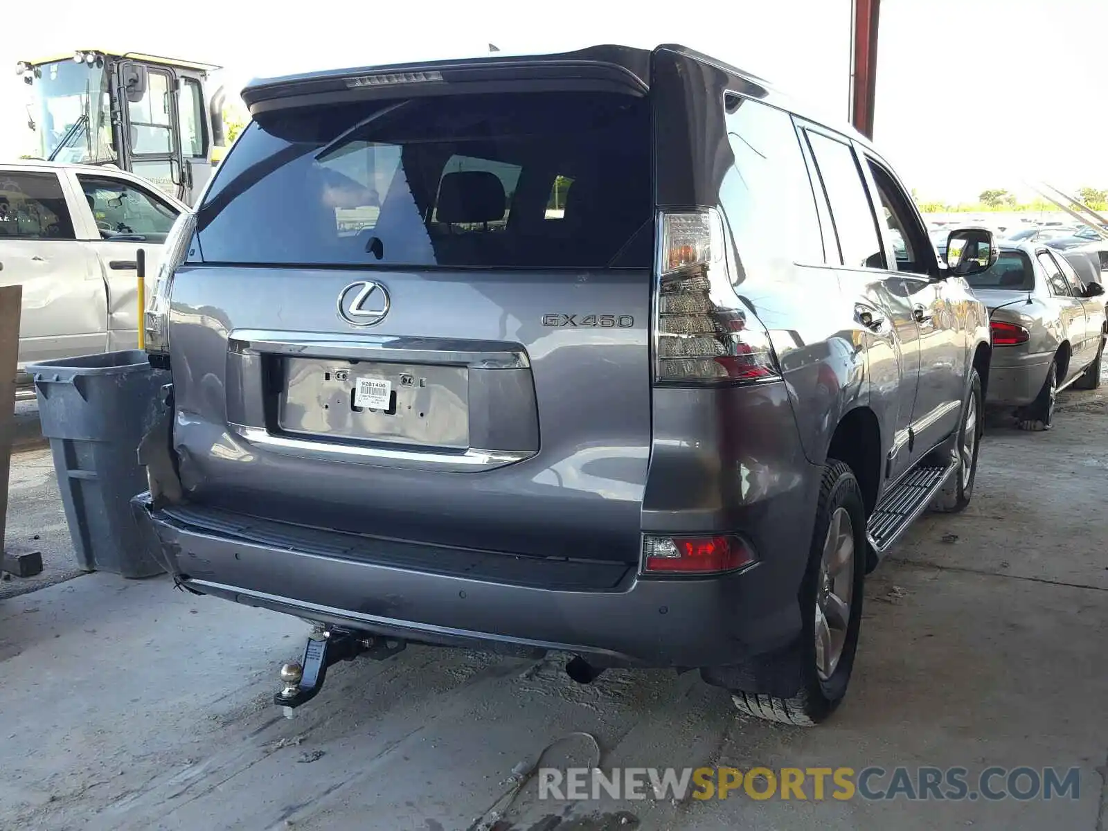 4 Photograph of a damaged car JTJBM7FX2K5225100 LEXUS GX 2019