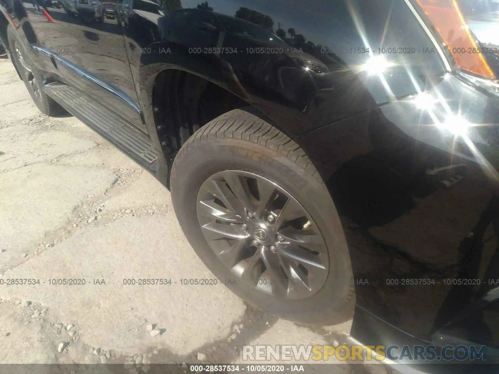 6 Photograph of a damaged car JTJBM7FX2K5230622 LEXUS GX 2019