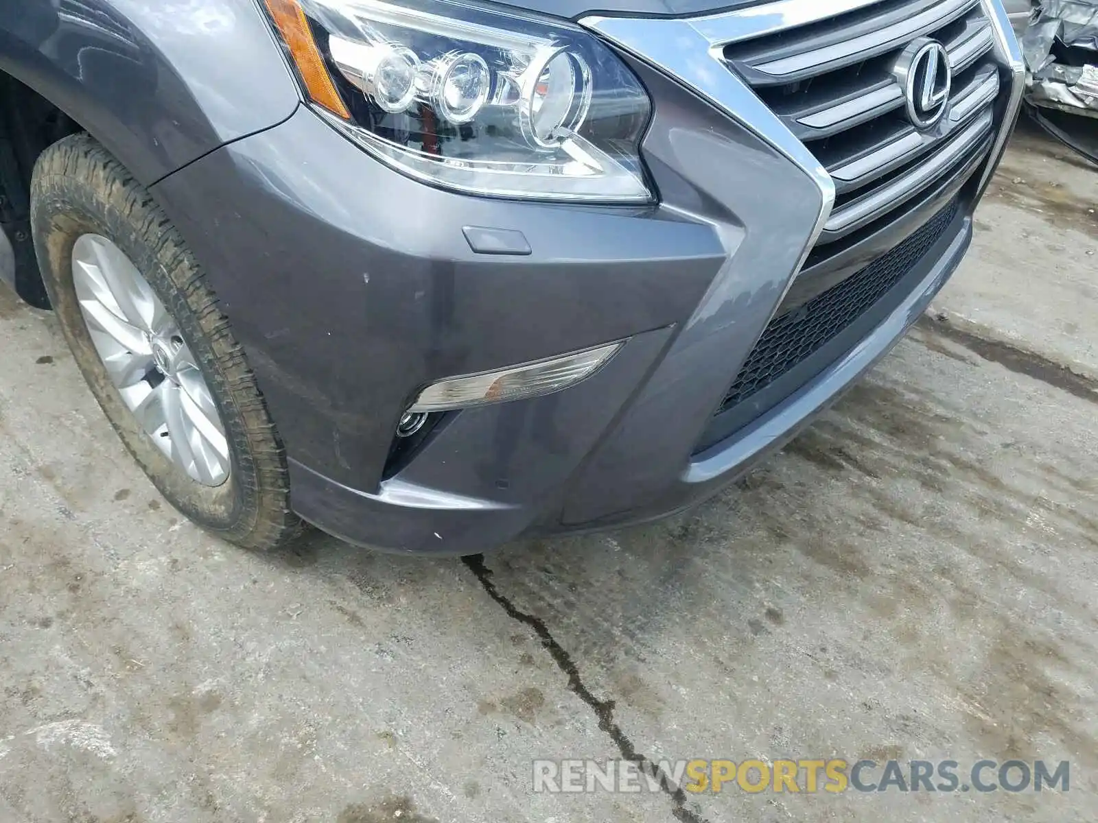 9 Фотография поврежденного автомобиля JTJBM7FX2K5235173 LEXUS GX 2019