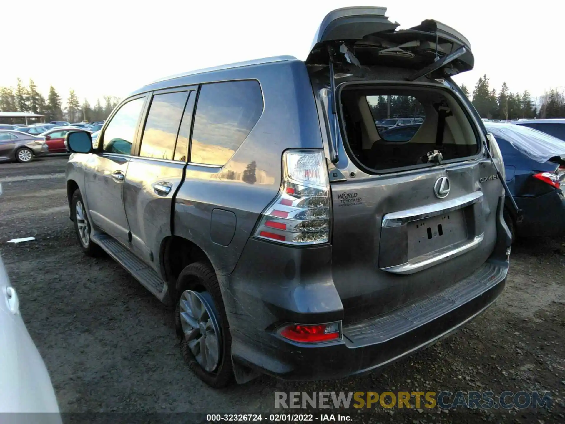 3 Фотография поврежденного автомобиля JTJBM7FX2K5235528 LEXUS GX 2019