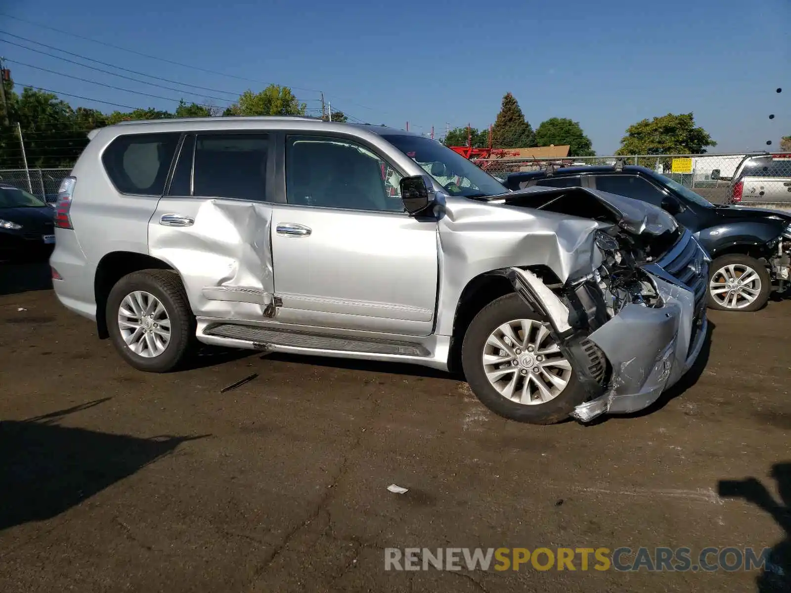 9 Photograph of a damaged car JTJBM7FX2K5238123 LEXUS GX 2019