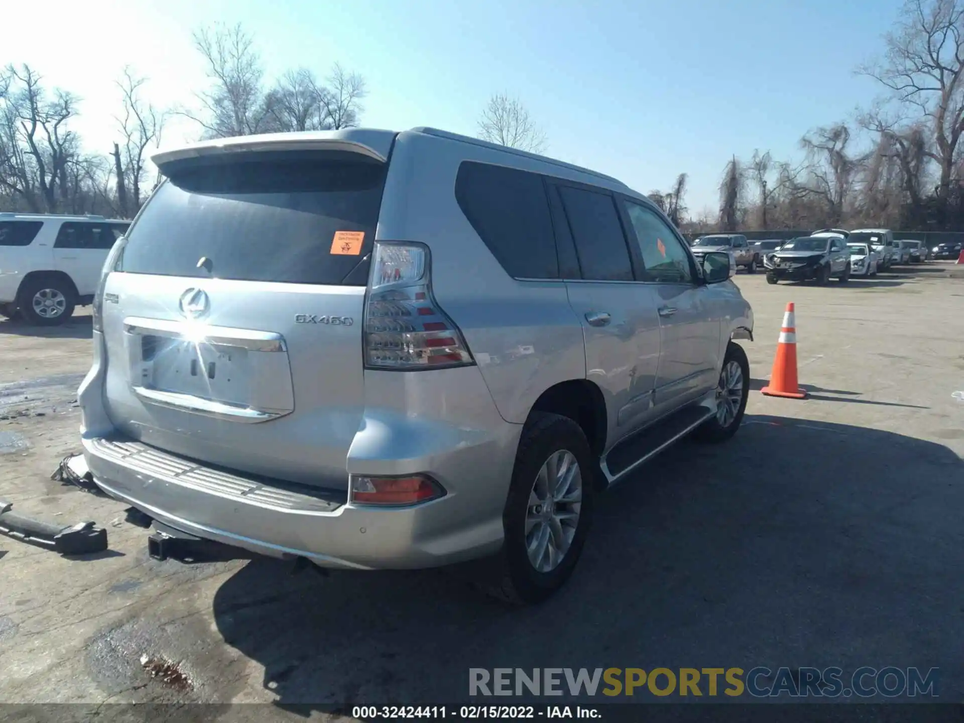 4 Photograph of a damaged car JTJBM7FX3K5222691 LEXUS GX 2019