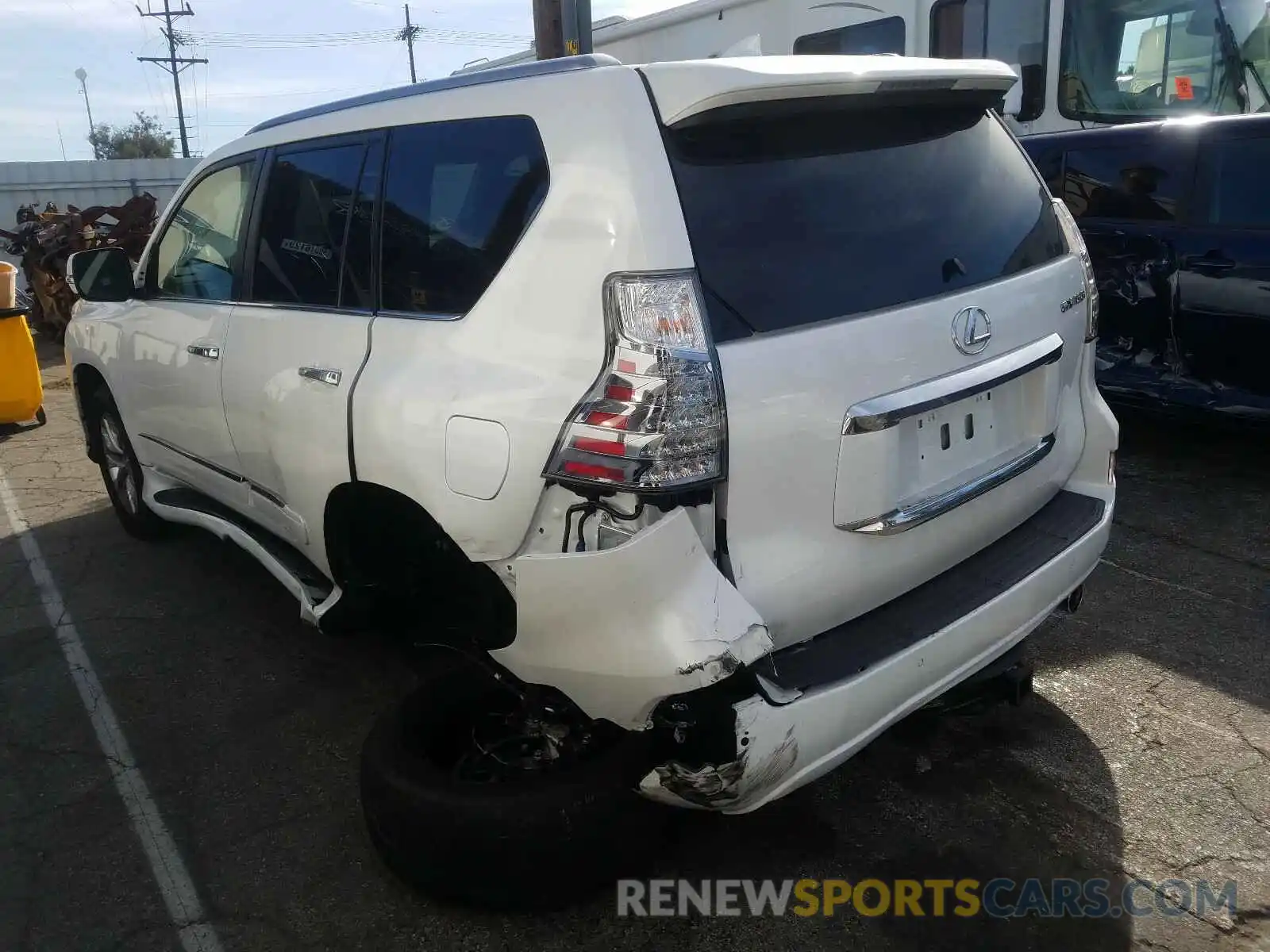 3 Photograph of a damaged car JTJBM7FX3K5227910 LEXUS GX 2019