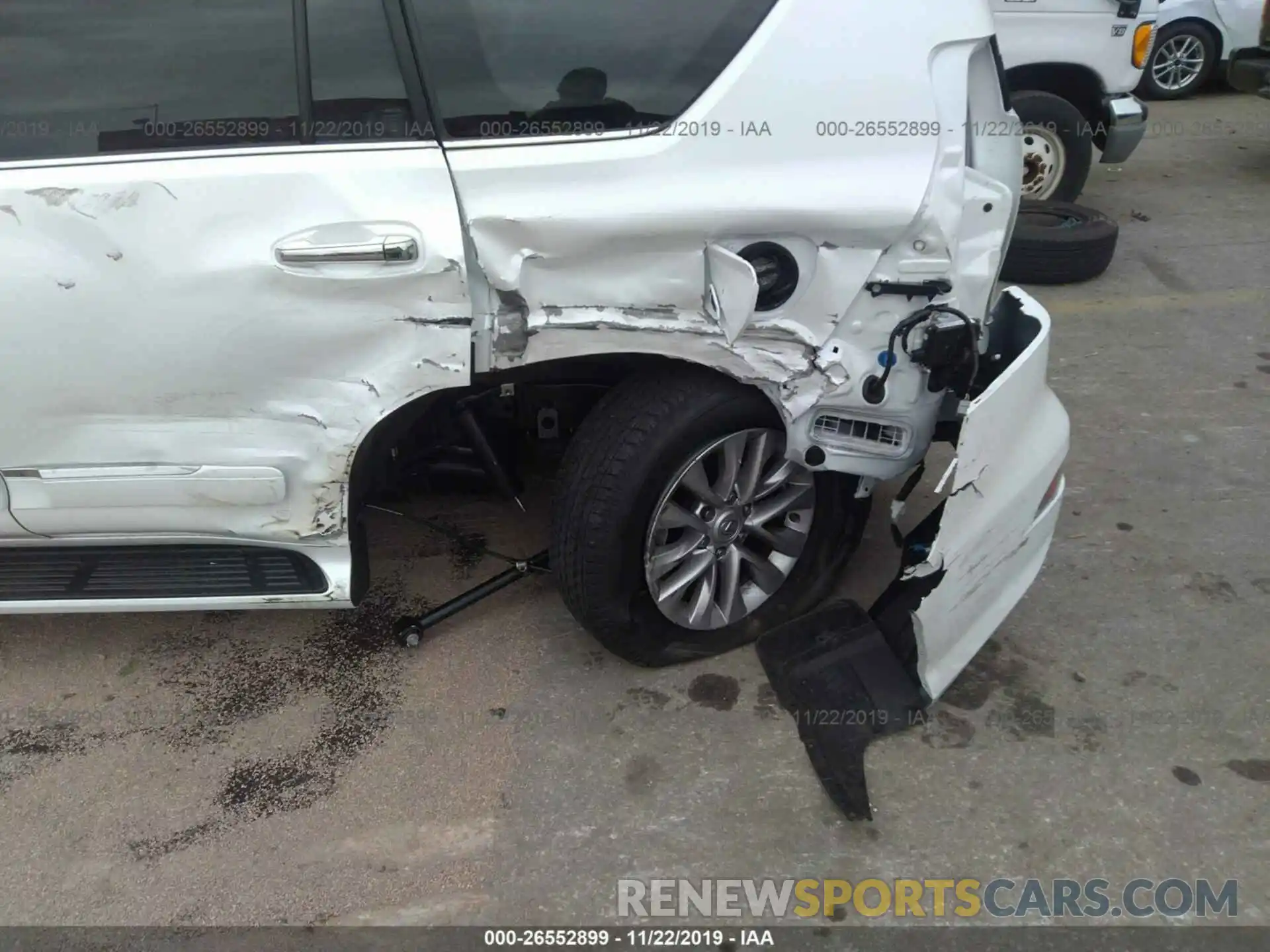 6 Photograph of a damaged car JTJBM7FX3K5234145 LEXUS GX 2019