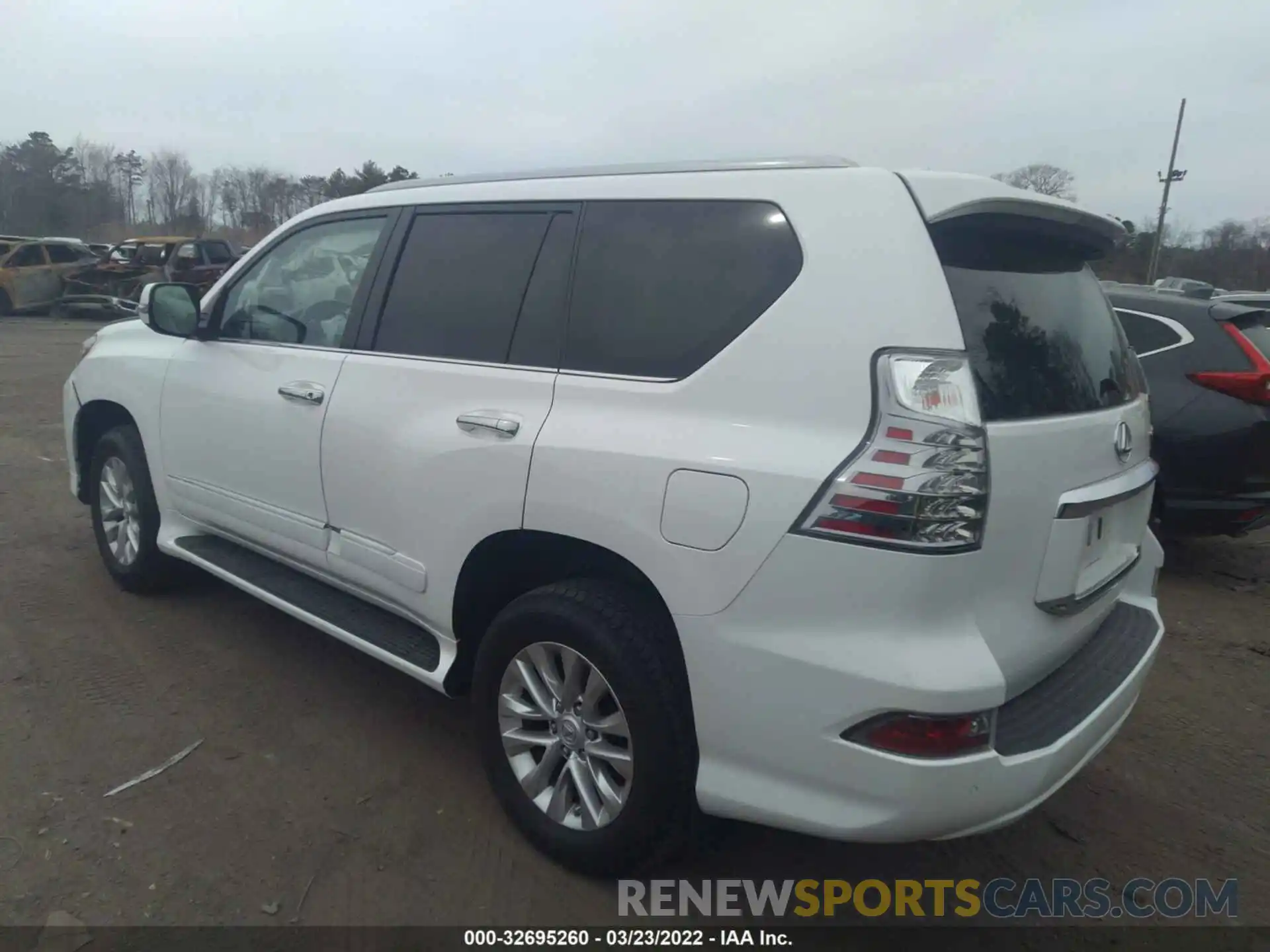 3 Фотография поврежденного автомобиля JTJBM7FX3K5235506 LEXUS GX 2019