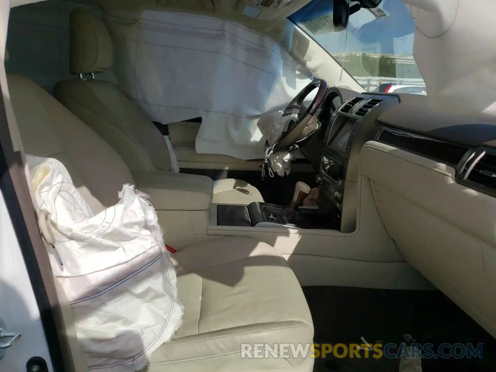 5 Photograph of a damaged car JTJBM7FX3K5235778 LEXUS GX 2019