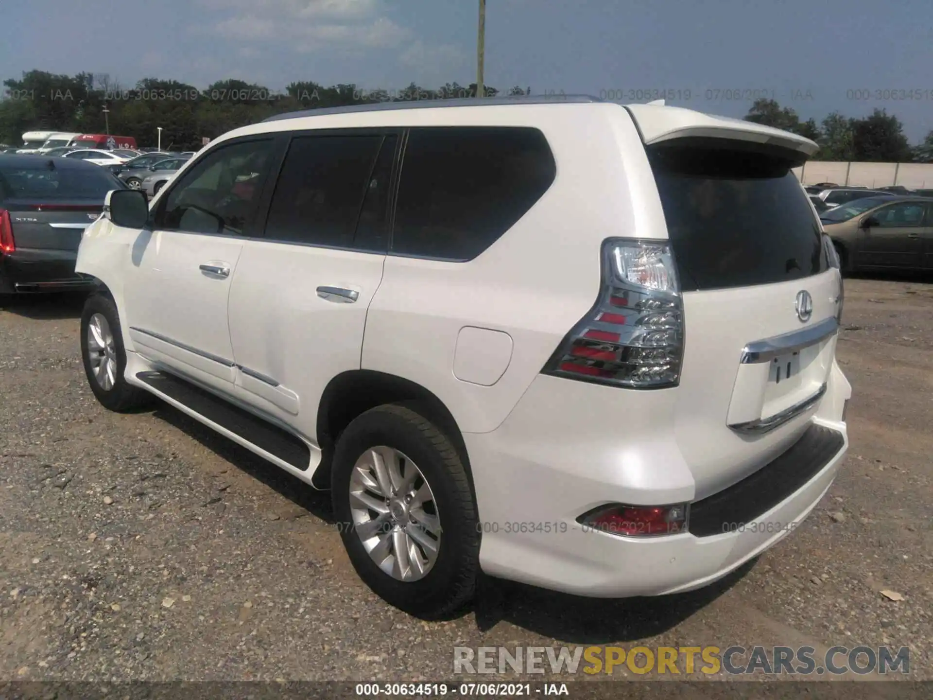 3 Фотография поврежденного автомобиля JTJBM7FX3K5240589 LEXUS GX 2019