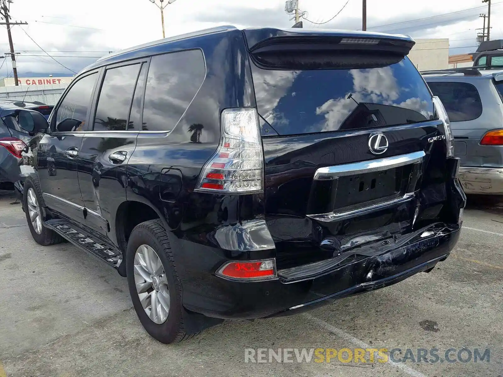 3 Фотография поврежденного автомобиля JTJBM7FX4K5231240 LEXUS GX 2019