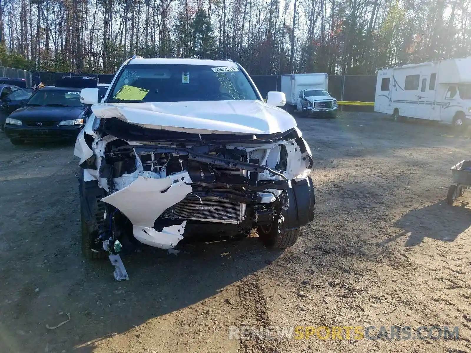 9 Photograph of a damaged car JTJBM7FX4K5236289 LEXUS GX 2019