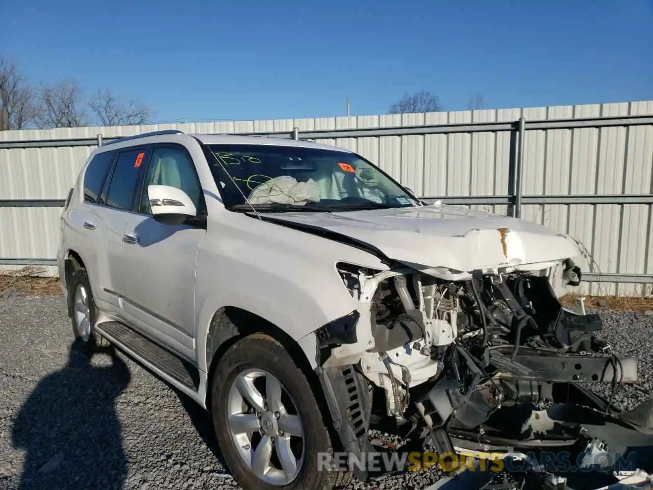 1 Photograph of a damaged car JTJBM7FX5K5215726 LEXUS GX 2019