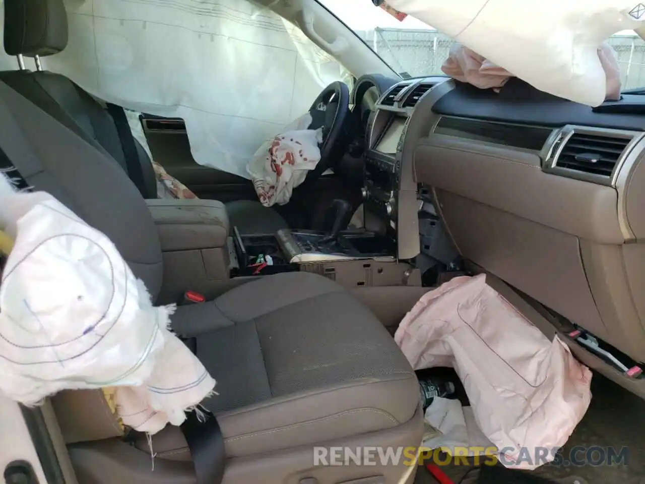 5 Photograph of a damaged car JTJBM7FX5K5215726 LEXUS GX 2019