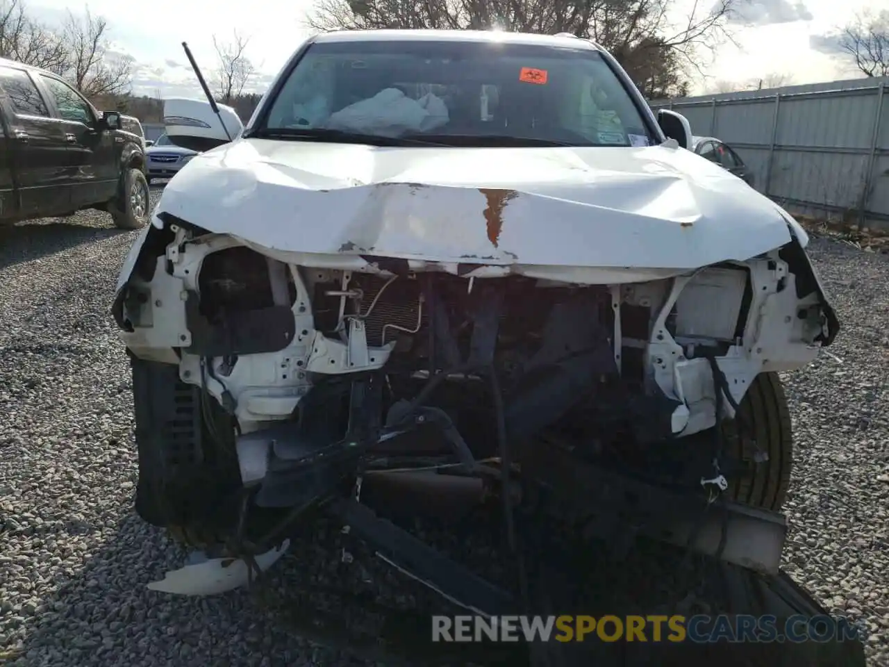 9 Photograph of a damaged car JTJBM7FX5K5215726 LEXUS GX 2019