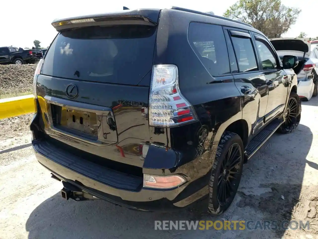 4 Photograph of a damaged car JTJBM7FX5K5219193 LEXUS GX 2019