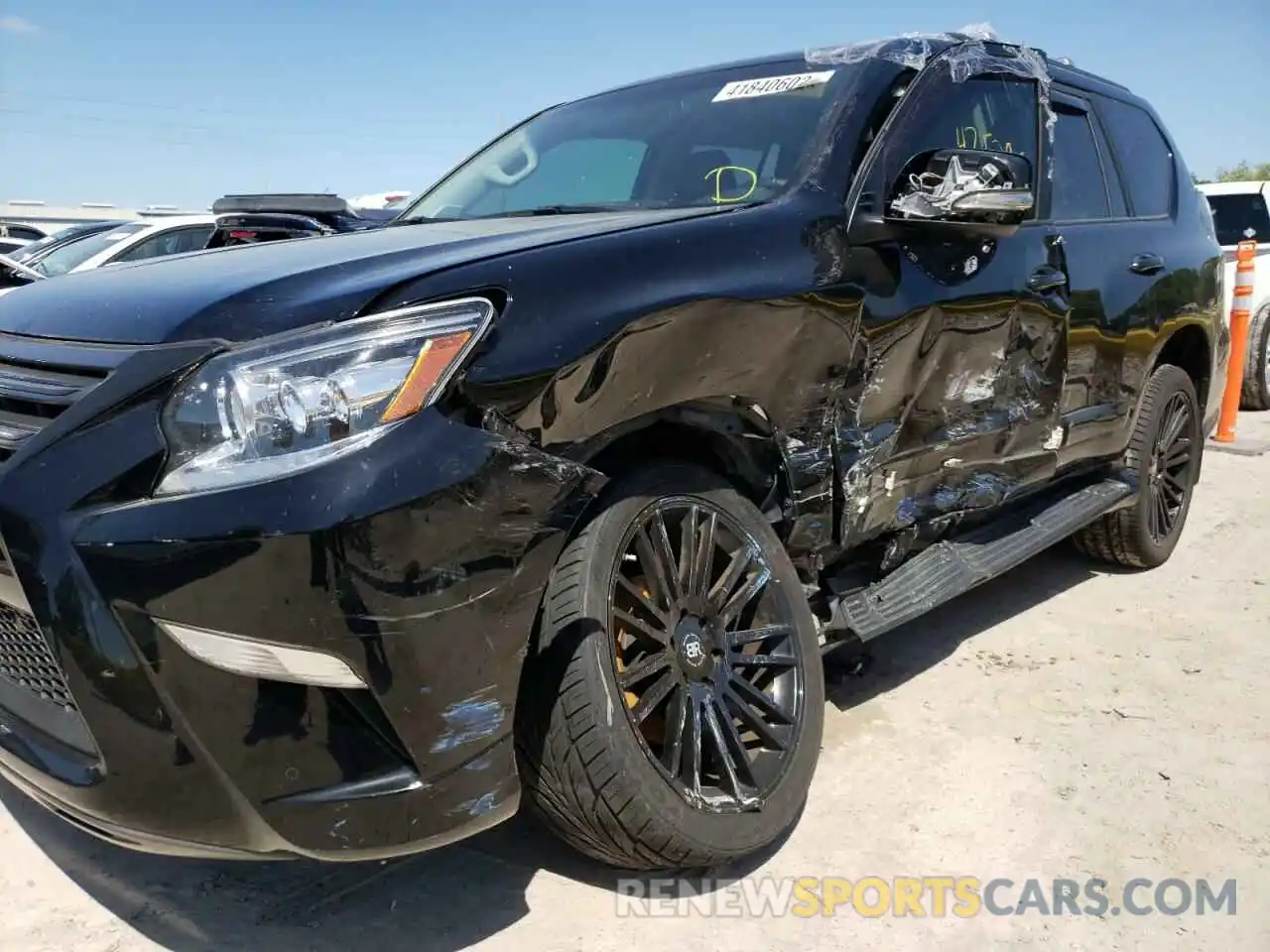 9 Photograph of a damaged car JTJBM7FX5K5219193 LEXUS GX 2019