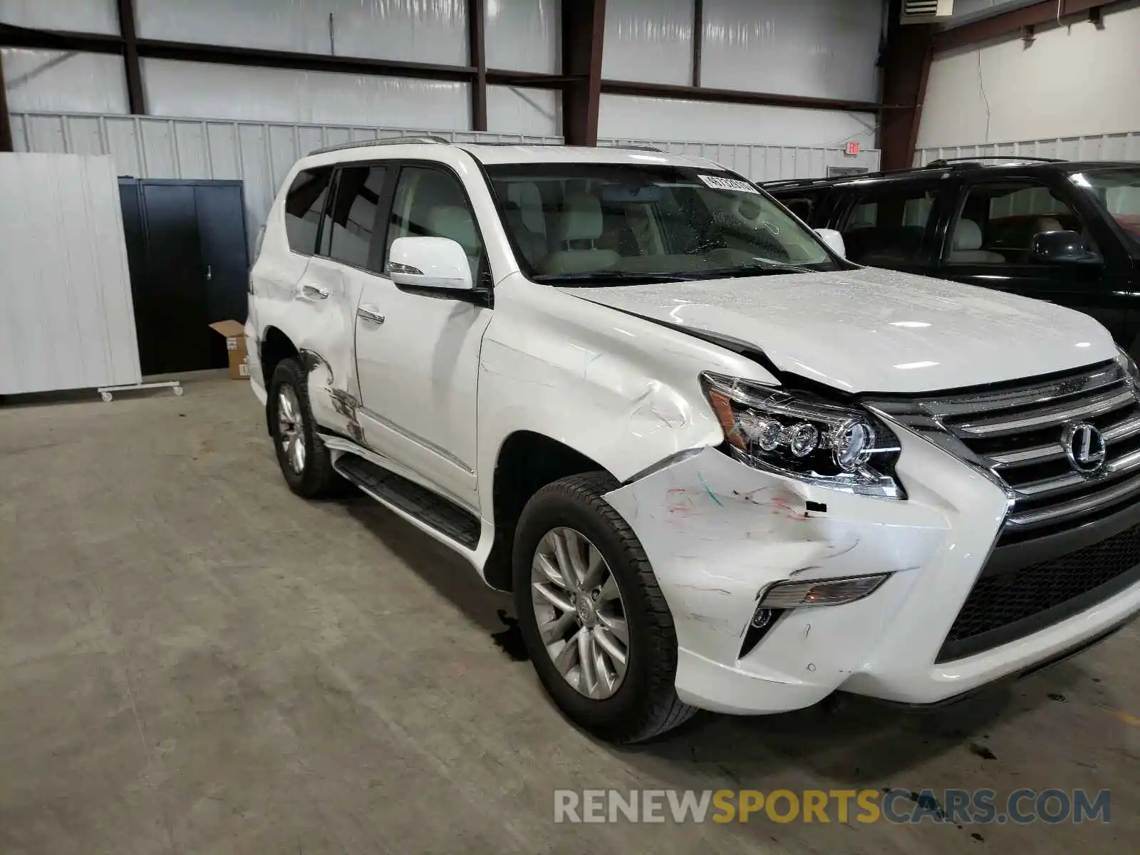 9 Фотография поврежденного автомобиля JTJBM7FX5K5221753 LEXUS GX 2019