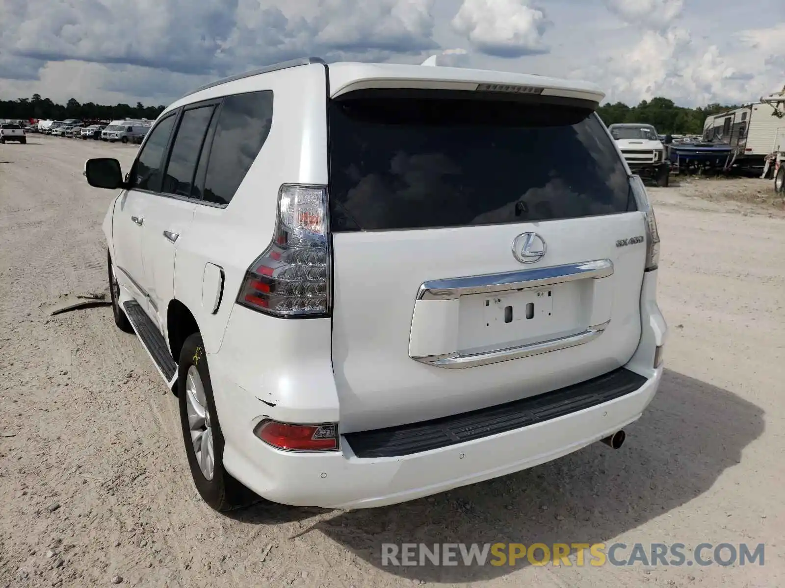 3 Фотография поврежденного автомобиля JTJBM7FX5K5221803 LEXUS GX 2019